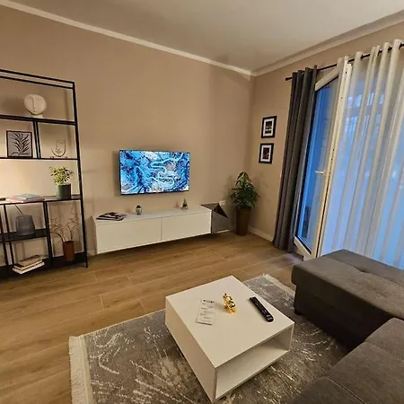 Brian's In 2 Apartmán *