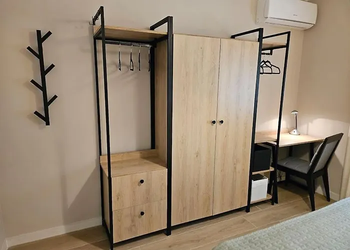 Brian's In 2 Apartman Tirana