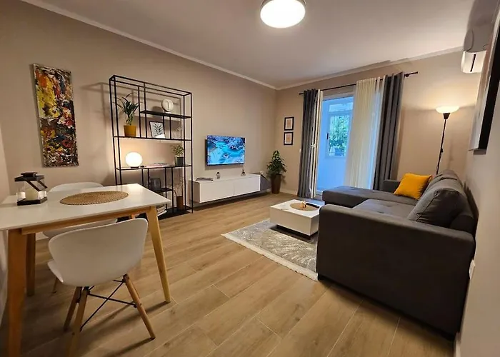 Brian's In 2 Apartman *